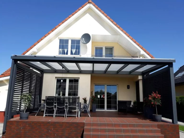 Już zimą pomyśl o zadaszeniu z poliwęglanu komorowego!