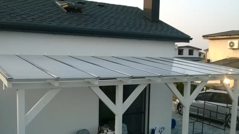 Taras i zadaszenie z poliwęglanu