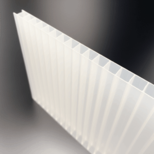 Płyty poliwęglan komorowy mleczny / opal  6mm - 210x600cm